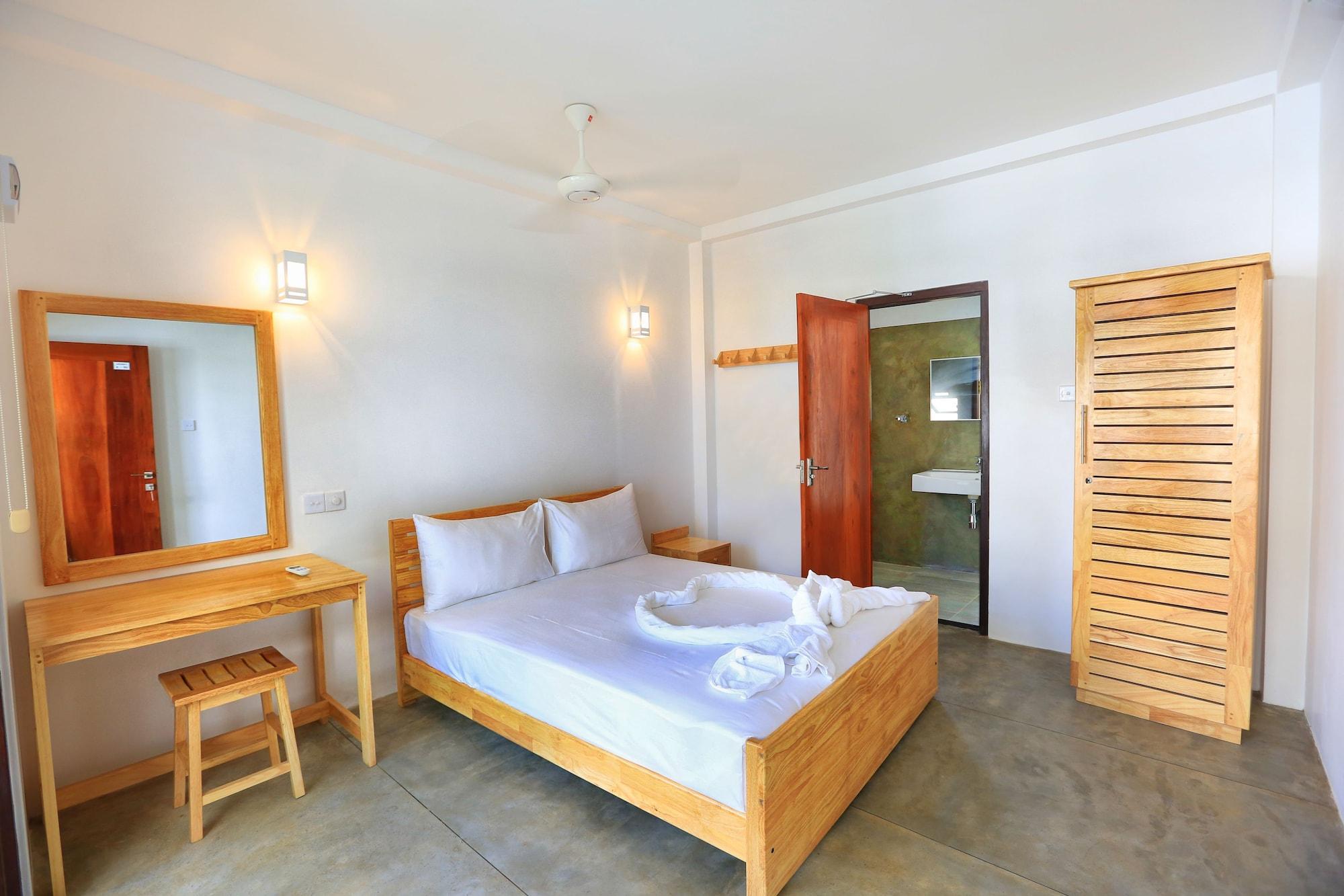 Arugambay Roccos Hotel Vịnh Arugam Ngoại thất bức ảnh
