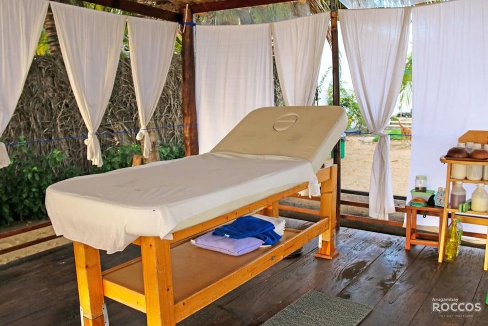 Arugambay Roccos Hotel Vịnh Arugam Ngoại thất bức ảnh