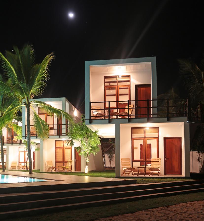 Arugambay Roccos Hotel Vịnh Arugam Ngoại thất bức ảnh