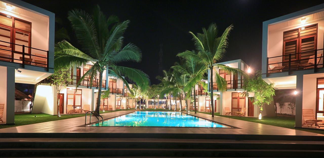 Arugambay Roccos Hotel Vịnh Arugam Ngoại thất bức ảnh